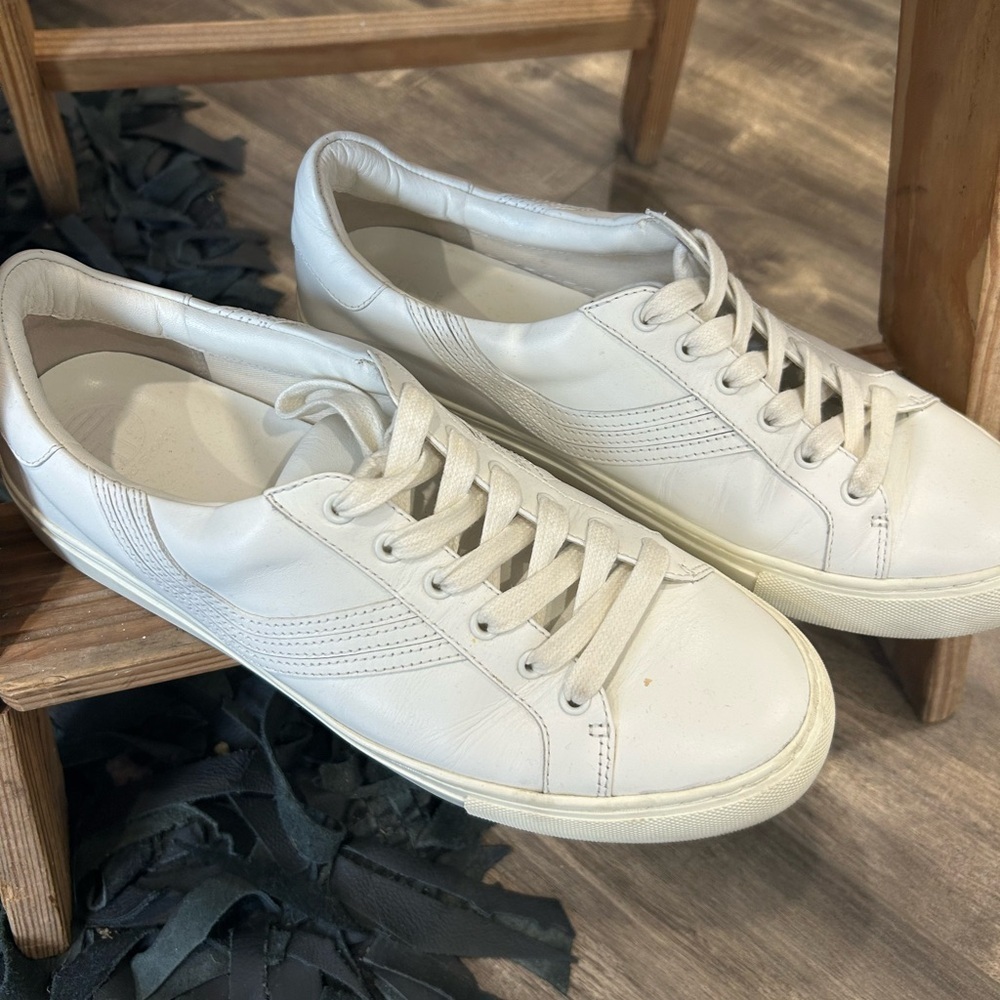Tory Sport White chevron court Sneakers size 10